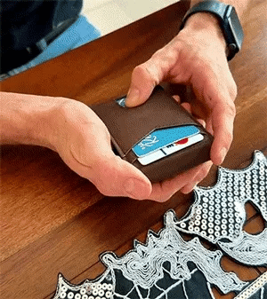 Minimalist Wallets – image 32