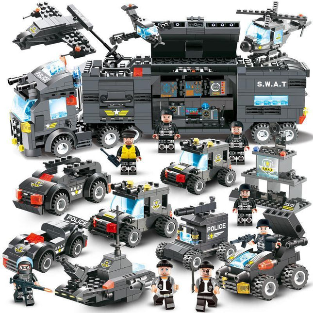 Adventure Builder | Building Blocks Set with Police Truck & Base | Creative Play for Kids 1