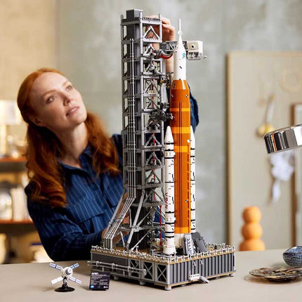 Artemis Space Launch System | Plastic Model Kit with Multi-Stage Rocket & Detailed Launch Tower for Space Exploration Enthusiasts 2