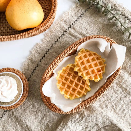 Fruit Basket, Oval Wicker Basket for Serving Snacks in the Kitchen
