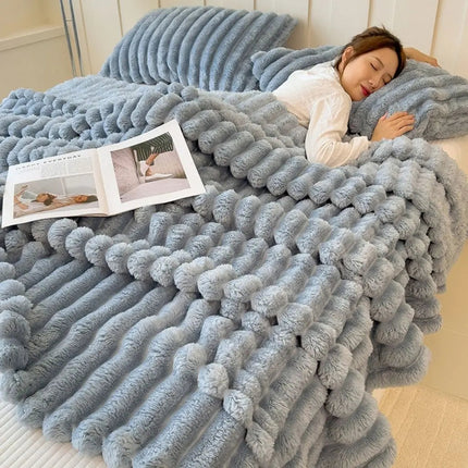 Heavyweight Plush Blanket for Fall and Winter, Warm Soft Blanket with Ribbed Texture for Bed – image 6
