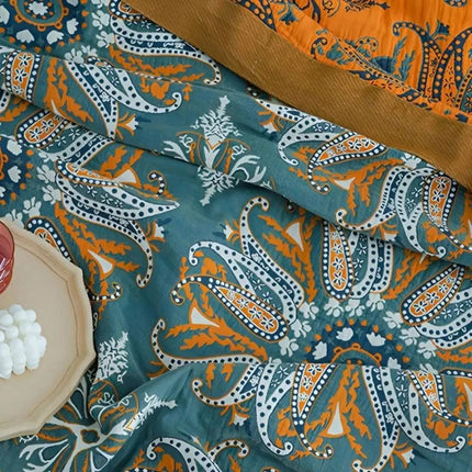 Thick Bed Cover for All Seasons – image 7
