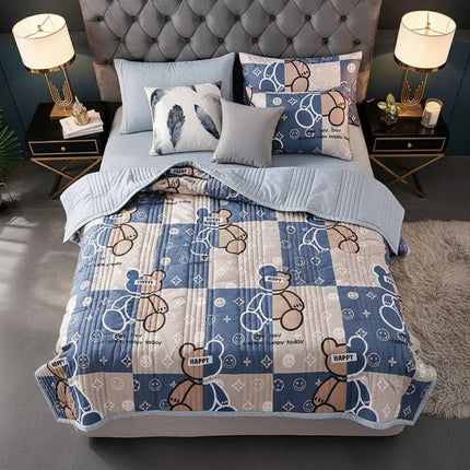 Floral Bed Quilt in Breathable Washed Cotton, Machine Washable Cotton Coverlet – image 5