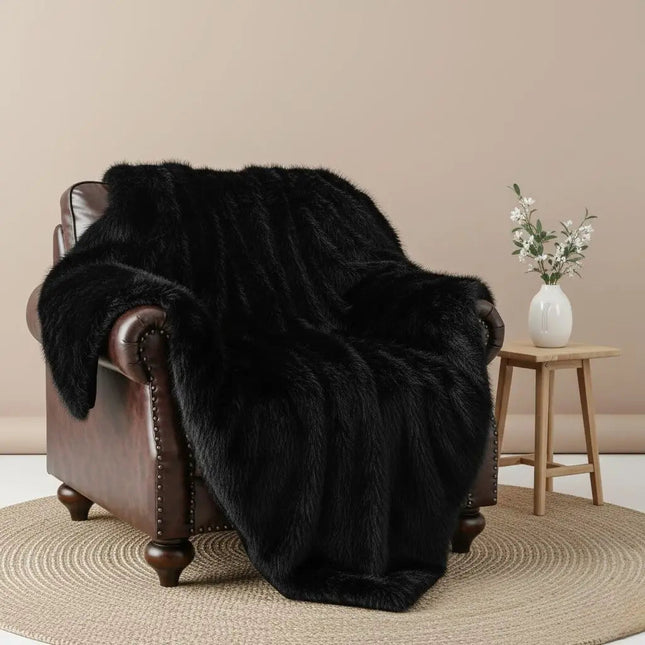 Faux Fur Throw Blanket for Couch, Soft Faux Fur Blanket for Bed, Cozy Couch Throw for Sofa and Chair