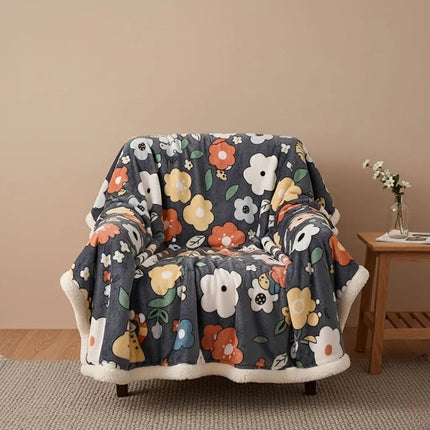 Throw Blanket for Bed and Sofa, Thick Soft Blanket for Winter, Floral Design – image 4