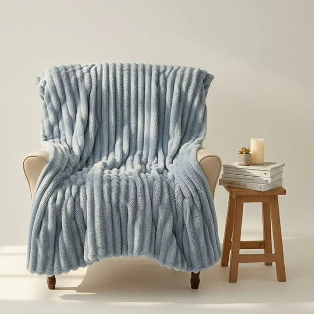 Flannel Throw Blanket, Heavyweight Plush Blanket for Fall and Winter, Warm Soft Blanket with Ribbed Texture for Bed