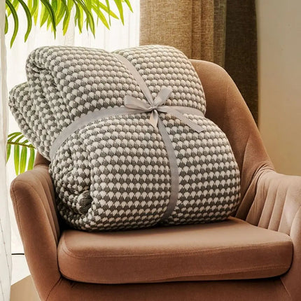 Throw Blanket for Bed and Sofa, Thick Soft Blanket for Winter, Cozy Blanket with Geometric Jacquard – image 6