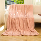Cameo Brown Pink / 100 × 150 cm (39 × 59 in)