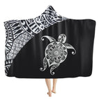 Black turtle / 110 × 150 cm (43 × 59 in)