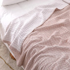 Light pink / 59.1