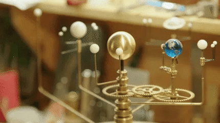 Celestial Brass | Solar System Orrery with Manual Rotation | Elegant Desktop Model for Educational Display 4