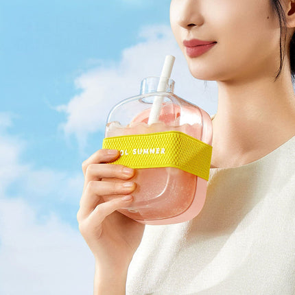 Chic Hydration | 2-in-1 Ice Cube Bottle with Space-Saving Design | Portable & Stylish for Refreshing Drinks 1