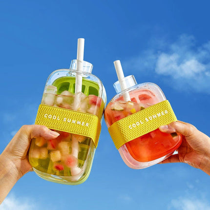 Chic Hydration | 2-in-1 Ice Cube Bottle with Space-Saving Design | Portable & Stylish for Refreshing Drinks 5