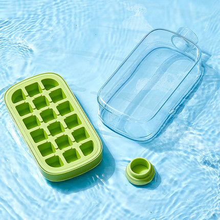 Chic Hydration | 2-in-1 Ice Cube Bottle with Space-Saving Design | Portable & Stylish for Refreshing Drinks 6