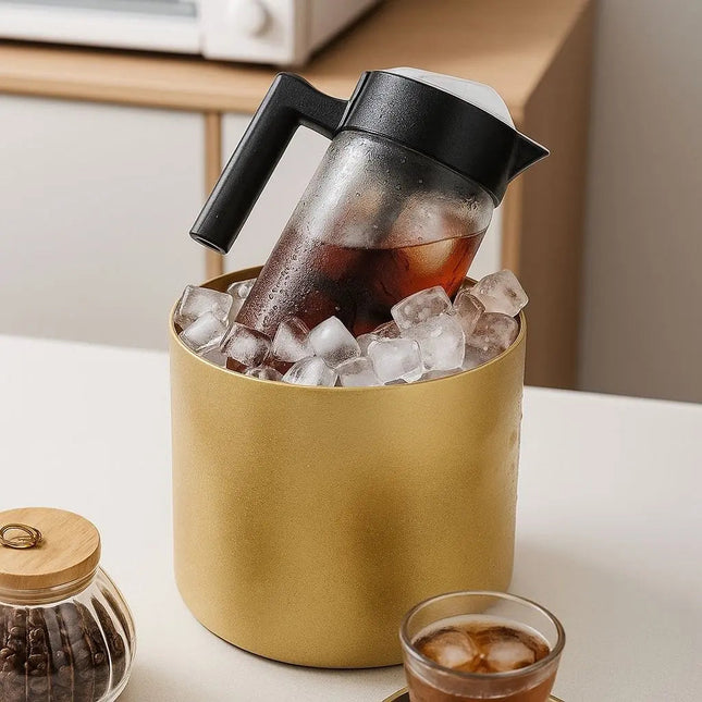 Glass Pitcher with Lid, Cold Brew Coffee Maker 44 oz, Cold Brew Tea Pitcher, Glass Coffee Carafe for Summer Drinks_01