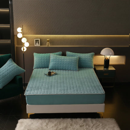 Comfort Haven | Soft Breathable Fitted Bed Sheet with Elastic Design | Cozy Mattress Cover for All-Season Comfort 1