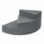 Grey-3 Steps / Right Facing