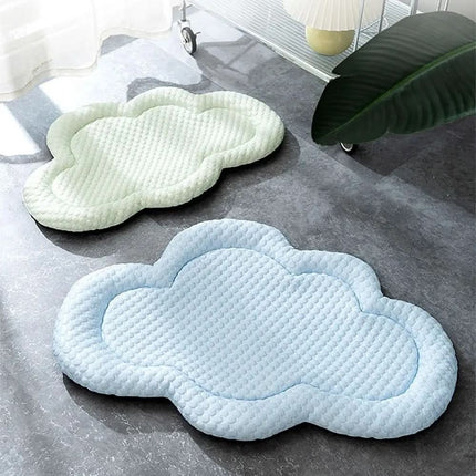 CoolCloud | Cooling Pet Mat with Breathable Material | Cloud-Shaped Design for Summer Comfort 5