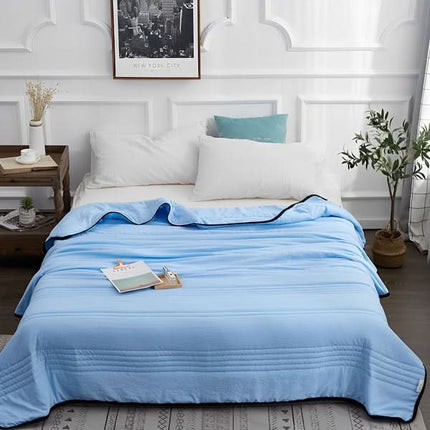 Cooling Blanket | Breathable Temperature-Regulating Fabric for Comfortable Sleep 4