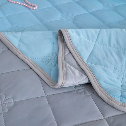 Cooling Summer Duvet | Lightweight & Breathable Cotton with Dual-Sided Fabric for Exceptional Comfort 5
