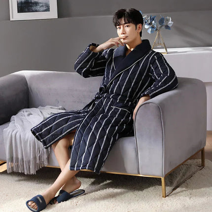 CozyLayer | Men's Bathrobe with 3 Thick Layers for Ultimate Warmth | Stylish Quilted Cotton Design 5