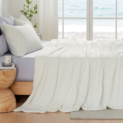Cozy Bliss | Cooling Comforter with Japanese Arc-Chill Fabric | Lightweight & Breathable for Hot Sleepers 3