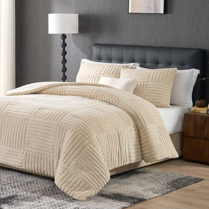 Cozy Bliss | King Size Comforter Set with Elegant Stripe Design | Soft Jacquard Fabric for Year-Round Warmth 1