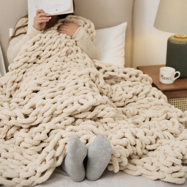 Cozy Chenille Chunky Knit Blanket Throw with Hand-Knotted Design for Ultimate Comfort 1