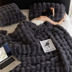 Dark gray / (39x63in)