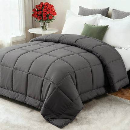 Cozy Comfort | All-Season Down Comforter with Ultra-Soft Fiberfill | Breathable Design for Year-Round Sleep 3
