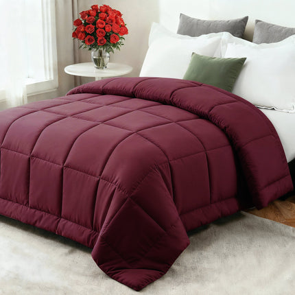 Cozy Comfort | All-Season Down Comforter with Ultra-Soft Fiberfill | Breathable Design for Year-Round Sleep 5