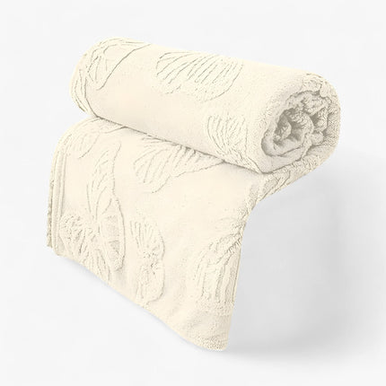 Cozy Comfort | All-Season Soft Blanket with Breathable Fabric | Lightweight Design for Year-Round Use 2