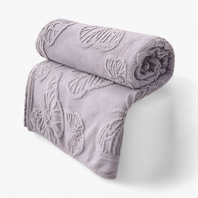Cozy Comfort | Cooling Blanket with Breathable Fabric | Lightweight Design for Year-Round Comfort 1