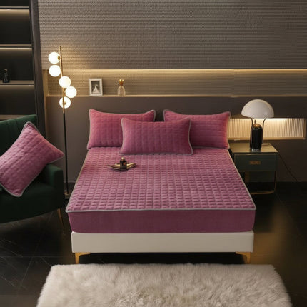 Cozy Comfort | Fitted Bed Sheet Set with Breathable Fabric | Soft Design for All-Season Sleep 0