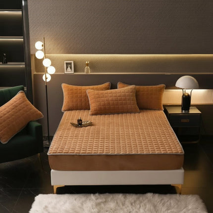 Cozy Comfort | Fitted Bed Sheet Set with Breathable Fabric | Soft Design for All-Season Sleep 2