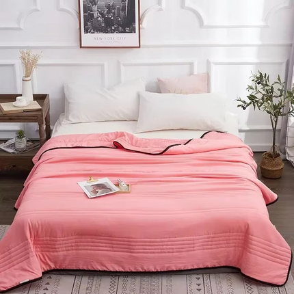 Cozy Comfort | Lightweight All-Season Quilt for Double Bed with Breathable Design | Versatile Bedding Solution 9