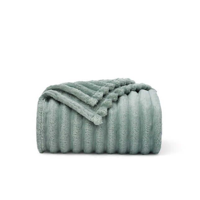 Cozy Comfort | Premium Soft Blanket with Cloud-Like Warmth | Versatile Design for Year-Round Relaxation 1