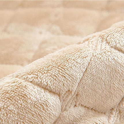 Cozy Comfort | Recliner Cover with Plush Texture & Arm Protection | Stretchable Fit for Ultimate Furniture Defense 6