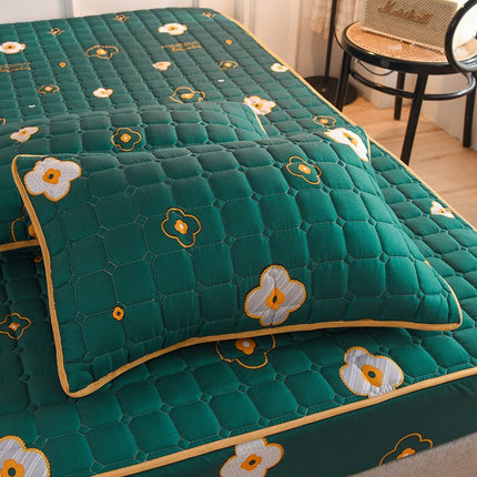 CushioGuard | Silk Mattress Protector with Breathable Technology | Luxurious Comfort for Enhanced Sleep Quality 1