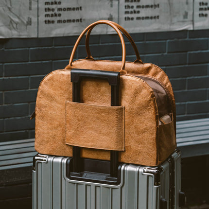 Eco-Friendly Pet Travel Bag Carrier with Expandable Space | Stylish Design for Safe Adventures 4