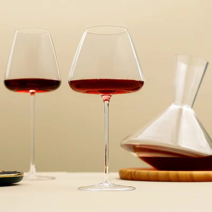 Elegant Crystal Wine Glass Set with Lead-Free Design | Luxurious Drinking Experience for Special Occasions 6
