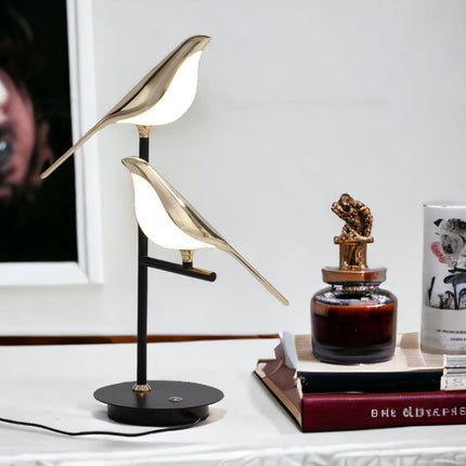 Elegant Wall Sconce | LED Wall Lamp with Bird Design & Warm Illumination for Cozy Ambiance 4