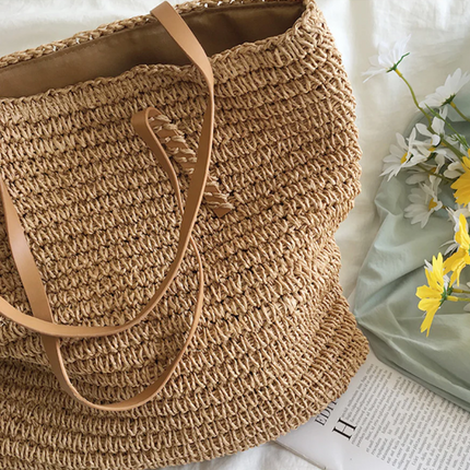 Elegant Woven Handbag with Sturdy Shoulder Strap for Stylish Versatility 5
