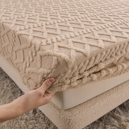 FlannelDream | Deep Pocket Fitted Sheet with Soft Velvet Material | Cozy Comfort for All Seasons 12