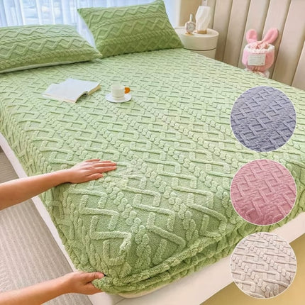 FlannelDream | Deep Pocket Fitted Sheet with Soft Velvet Material | Cozy Comfort for All Seasons 8