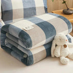 Blue-White / 39.4