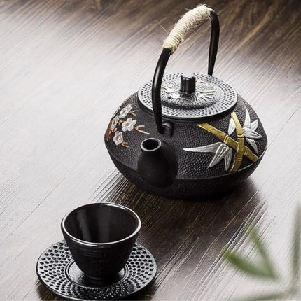 Cast Iron Teapot, Floral Teapot with Rope Handle