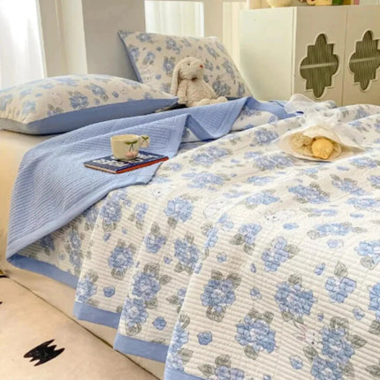 Floral Bedding Set | Soft Microfiber Duvet Covers with Hidden Zipper | Cozy Design for Year-Round Comfort 8