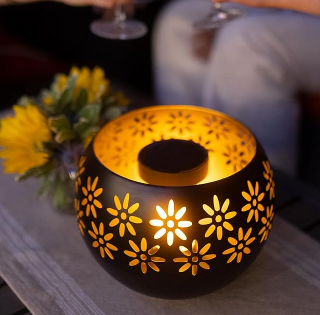 Garden Glow | Solar Flower Lamp with Automatic Activation | Eco-Friendly Lighting Solution for Outdoor Ambiance 0