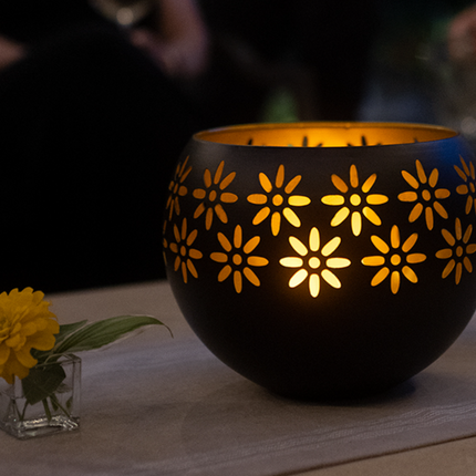 Garden Glow | Solar Flower Lamp with Automatic Activation | Eco-Friendly Lighting Solution for Outdoor Ambiance 5